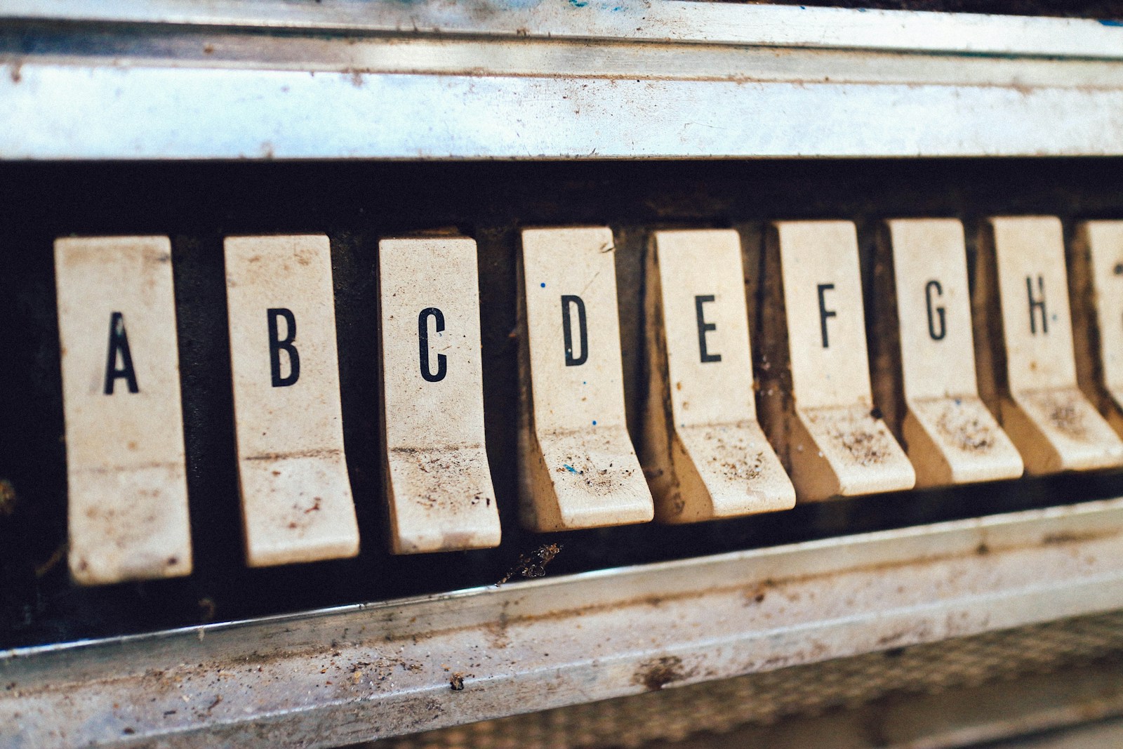 Vintage letter keys for a Russian cases grammar article